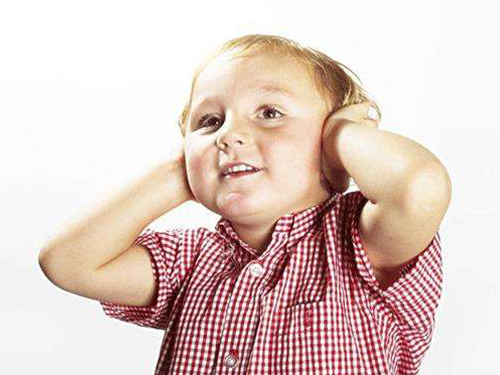 常见的儿童致聋原因